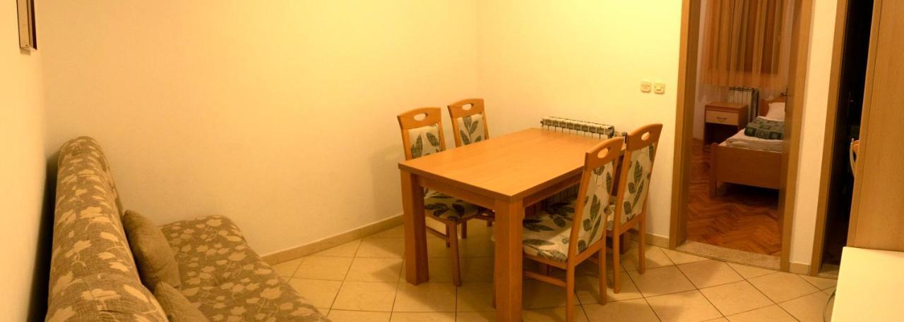 Vila Albatros Bed & Breakfast Rovinj Exterior foto