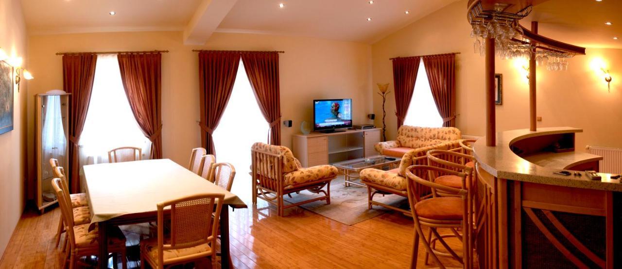 Vila Albatros Bed & Breakfast Rovinj Exterior foto