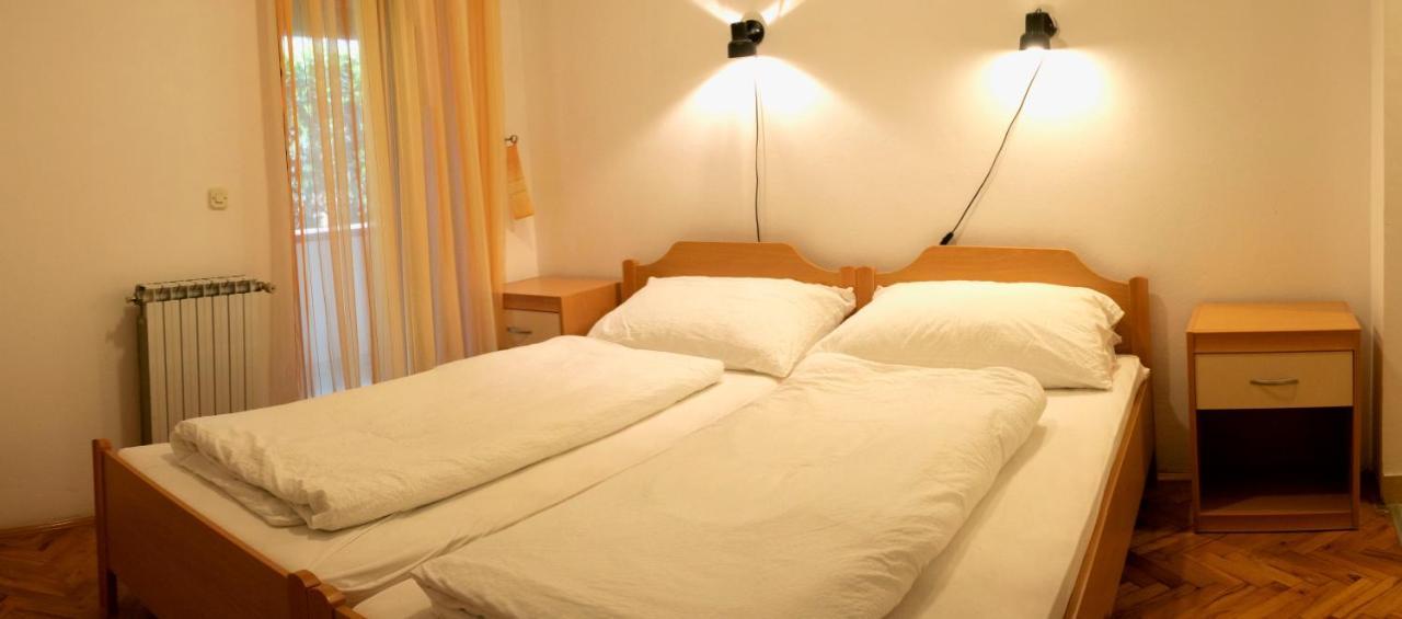 Vila Albatros Bed & Breakfast Rovinj Exterior foto